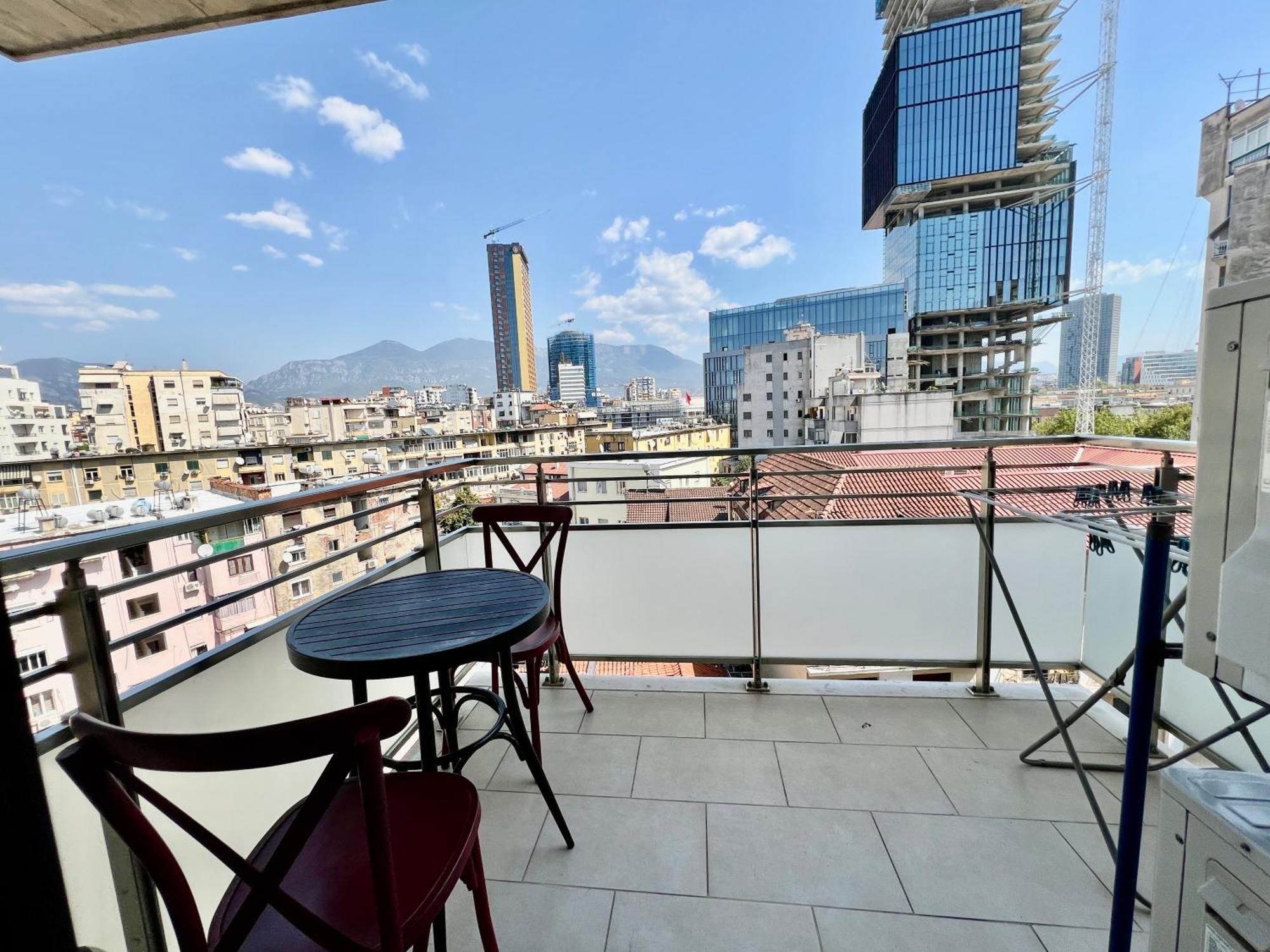 Downtown Grand Comfort Tirana Kültér fotó
